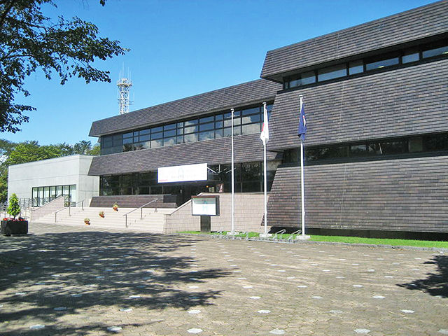 苫小牧市美術博物館