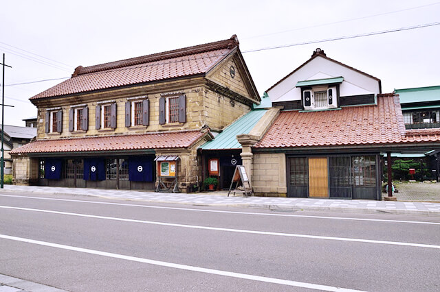 旧商家丸一本間家