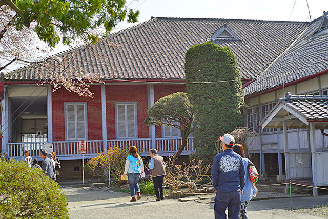 富岡製糸場 ブリュナ館