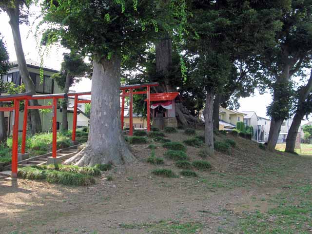 三変稲荷神社古墳