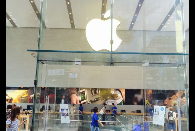 Apple Store(アップルストア) 表参道