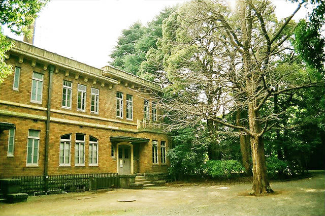 日本近代文学館