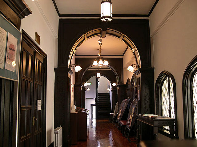 坪内博士記念演劇博物館