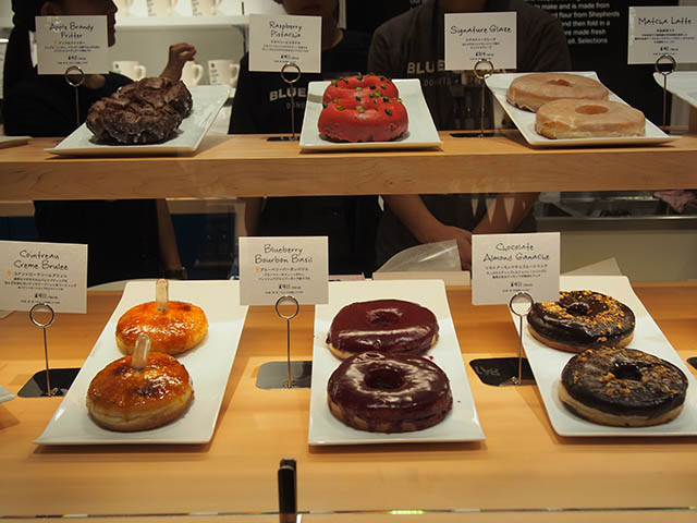 カムデンズ ブルー スター ドーナッツ