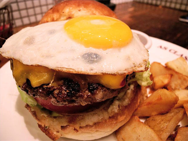 AS CLASSICS DINER 駒沢大学本店