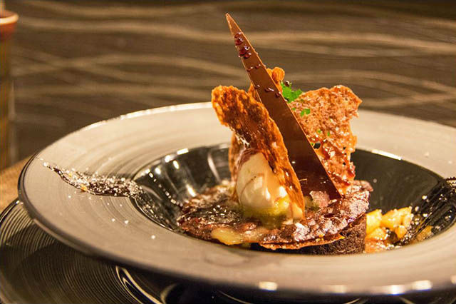 Calme Elan 神楽坂