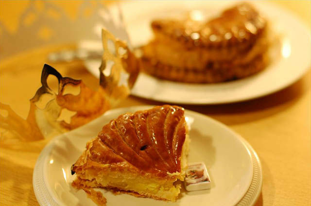 メゾンカイザー 神楽坂店