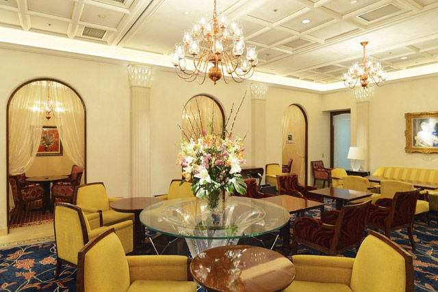 ロイヤルクリスタルカフェ