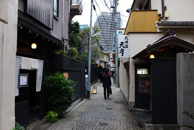 かくれんぼ横丁