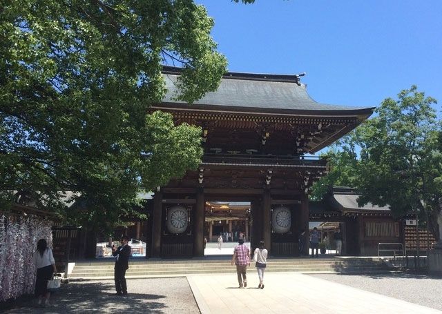 寒川神社