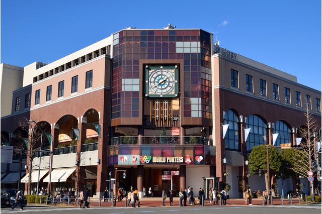 横浜ワールドポーターズ