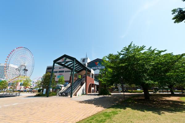 横浜ワールドポーターズ