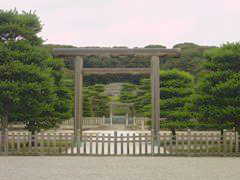 明治天皇伏見桃山陵