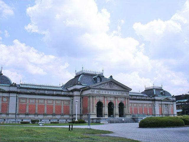 京都国立博物館