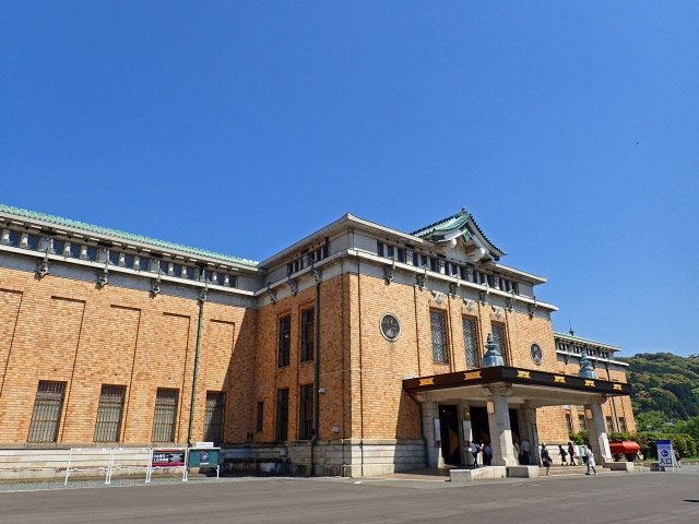 京都市美術館