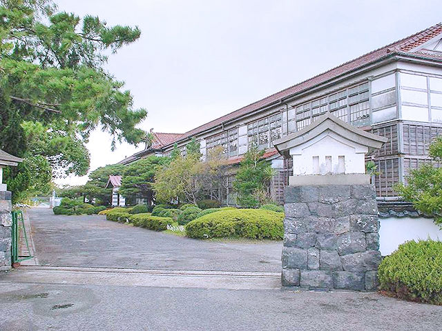 旧萩藩校明倫館