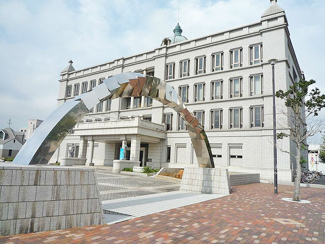 唐津市近代図書館
