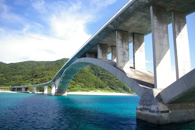 村土慶留間阿嘉線の阿嘉大橋